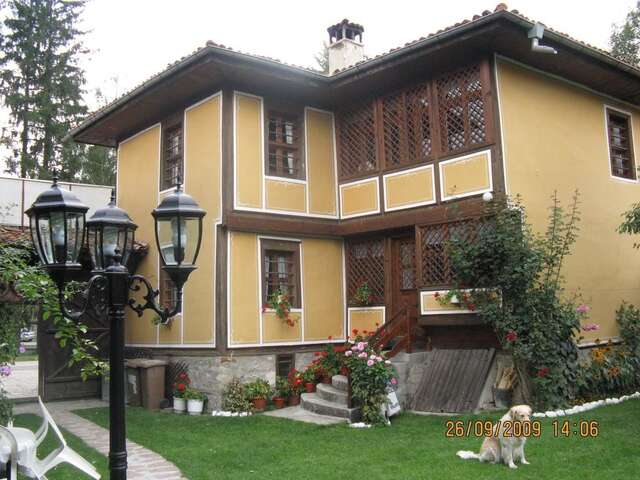 Отель Family Hotel Kalina Копривштица-26