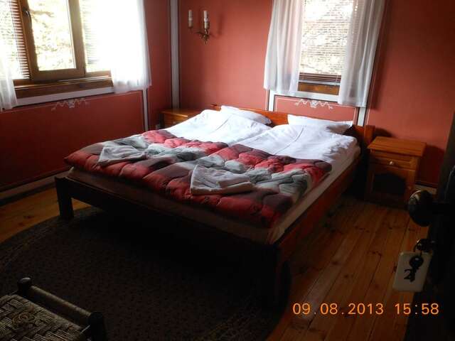 Отель Family Hotel Kalina Копривштица-8