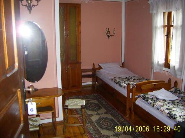 Отель Family Hotel Kalina Копривштица-9